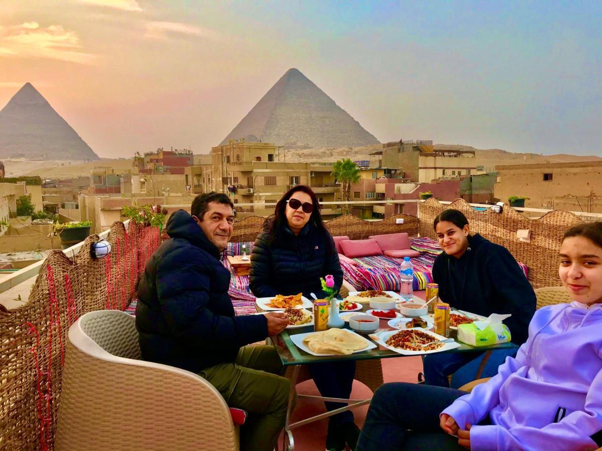 Carpet Alaadein Pyramids View Hotel Kafret el-Gabal Kültér fotó